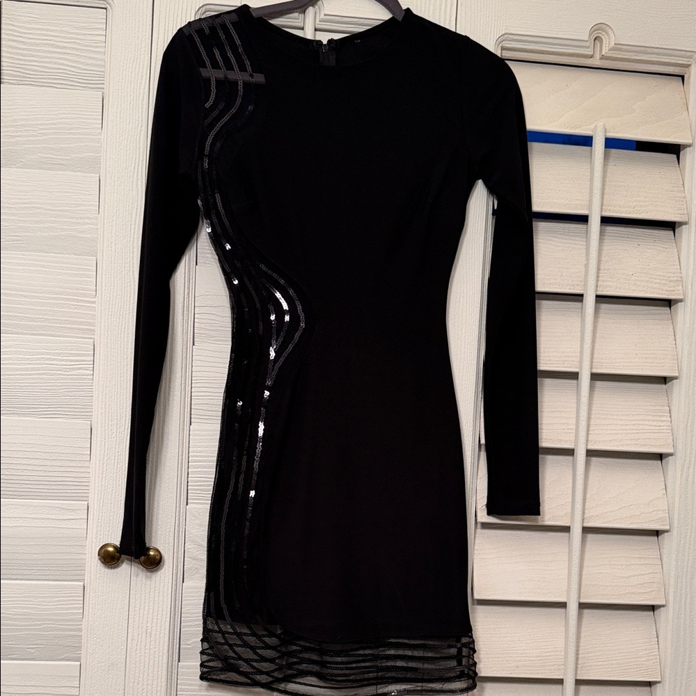 Elegant Black Long Sleeve Dress